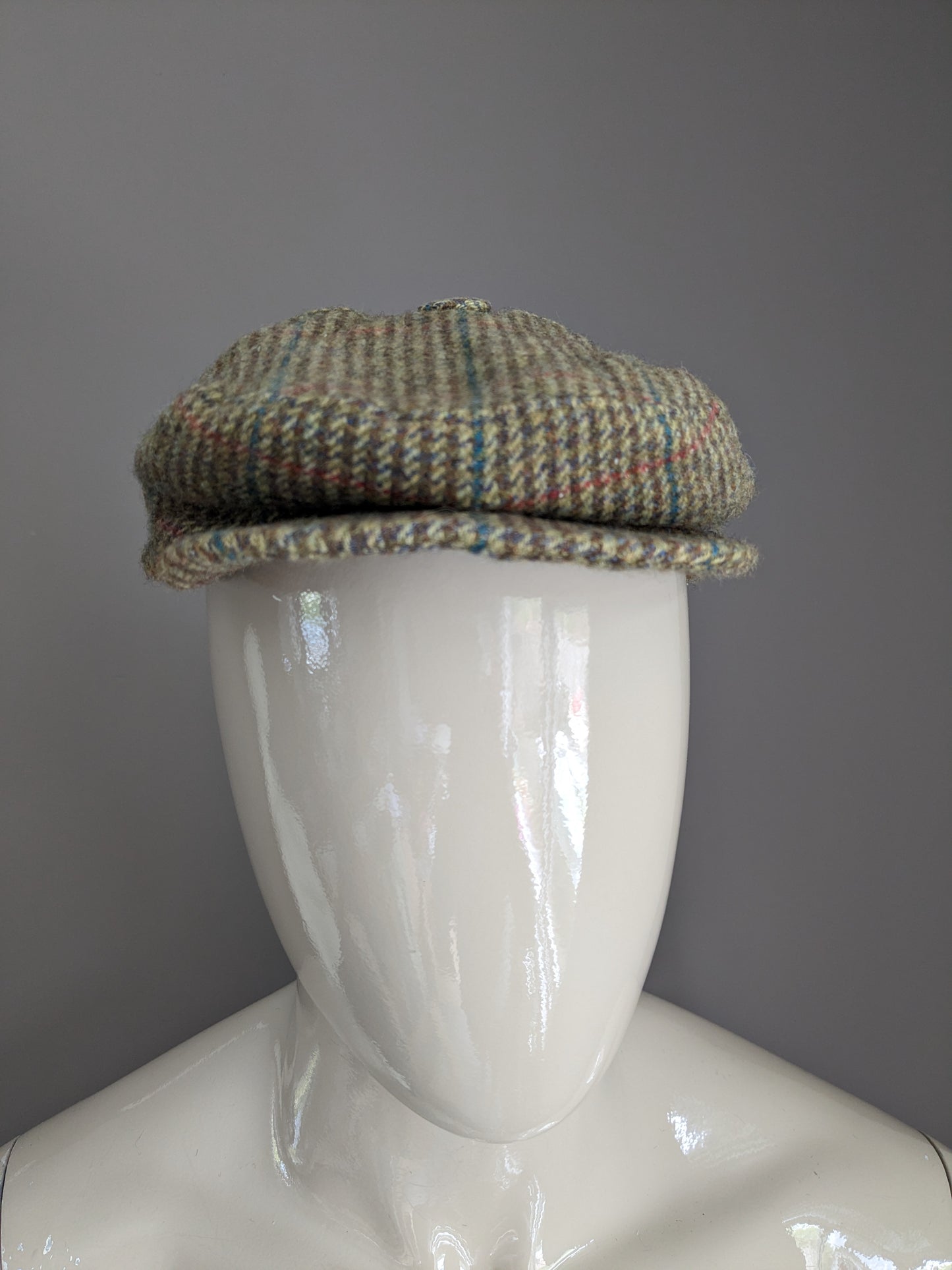 Vintage John Hanly & Co Woolen Flat Cap / Cap. Braunes grünblaues rot geprüft. 56 cm Umfang.