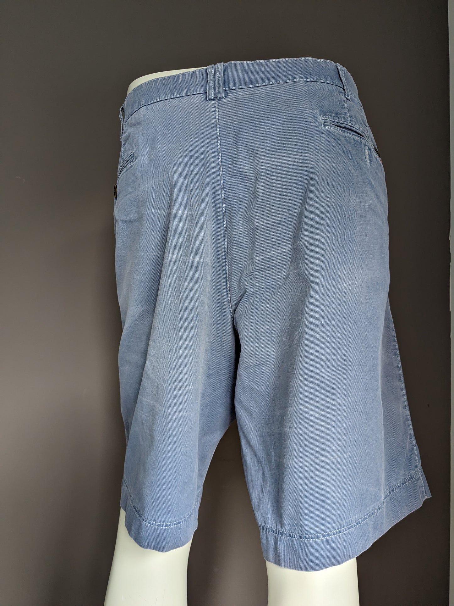 Meyer shorts. Blue striped motif. Size 29 (58 / XL)