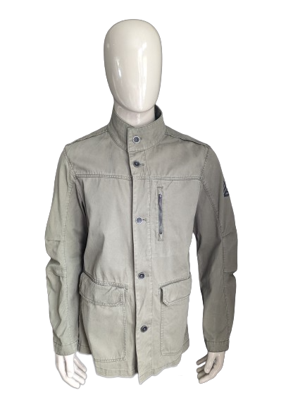 Abrigo/chaqueta de verano EDC con botones. De color verde. Talla L.