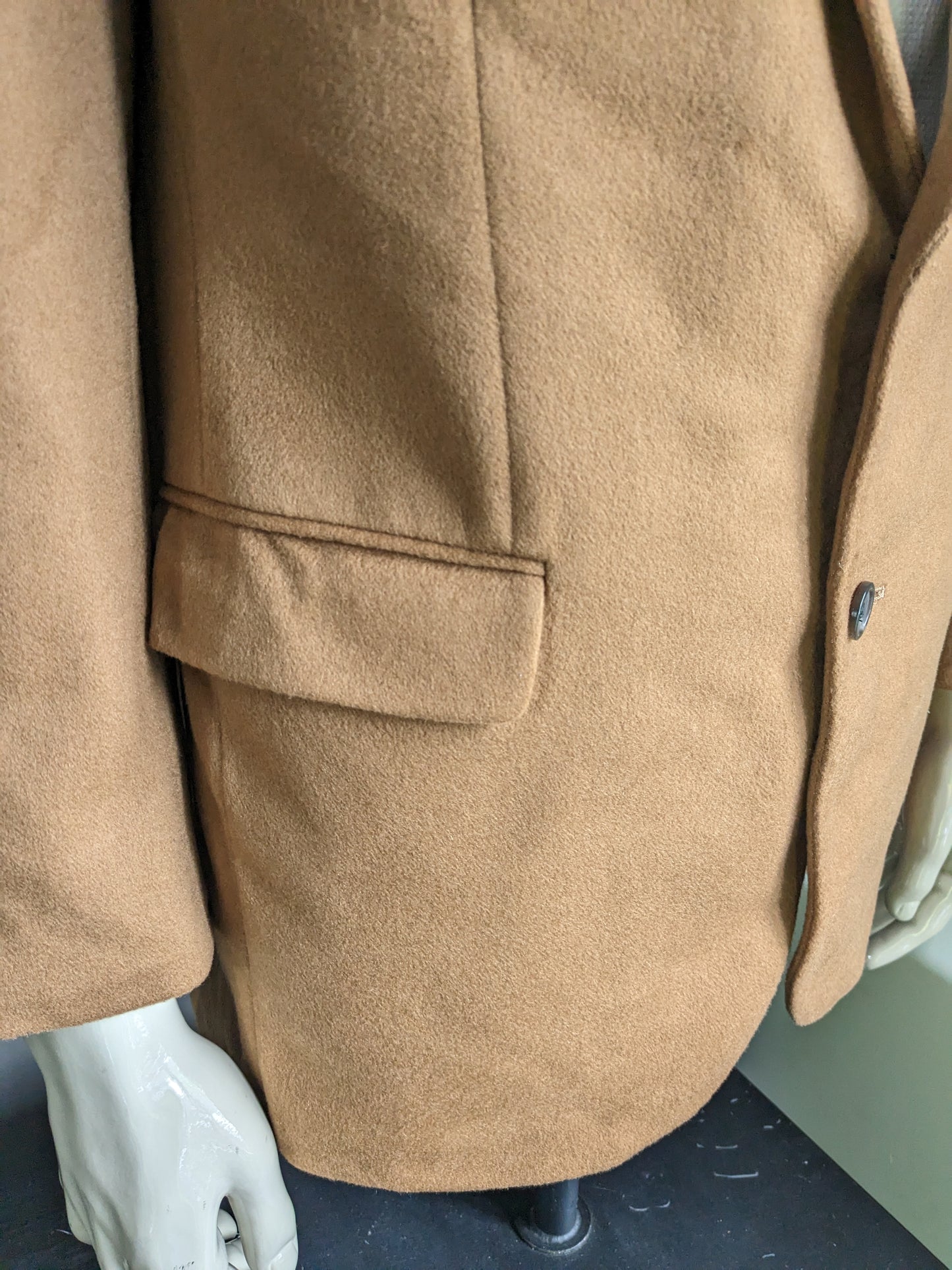 B Scelta: giacca cashmere. Su misura per Van Lange. Colorato marrone. Dimensione 26 (52 / L) manica di danno.