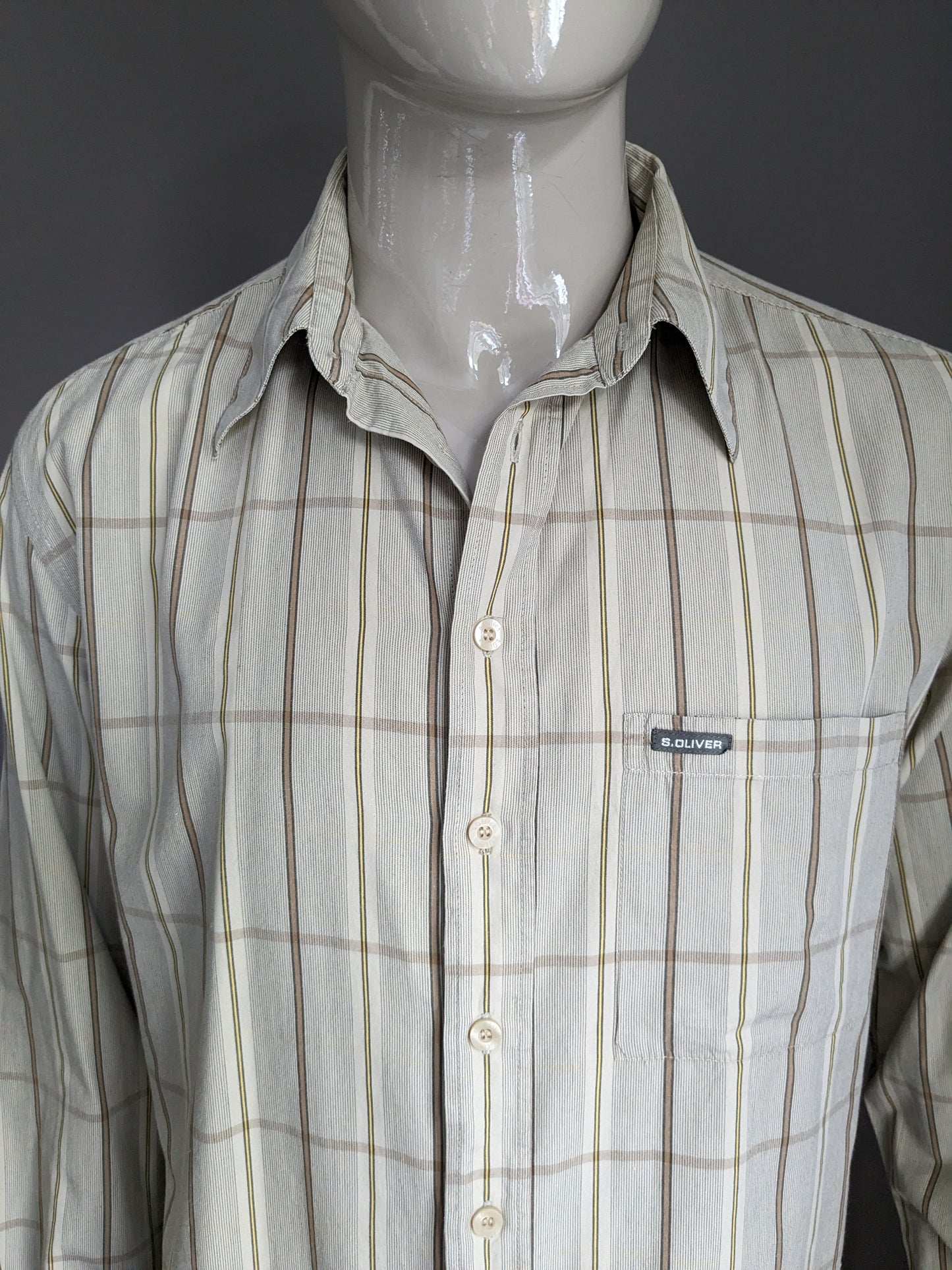 s. Oliver shirt. Beige yellow brown motif. Size L.
