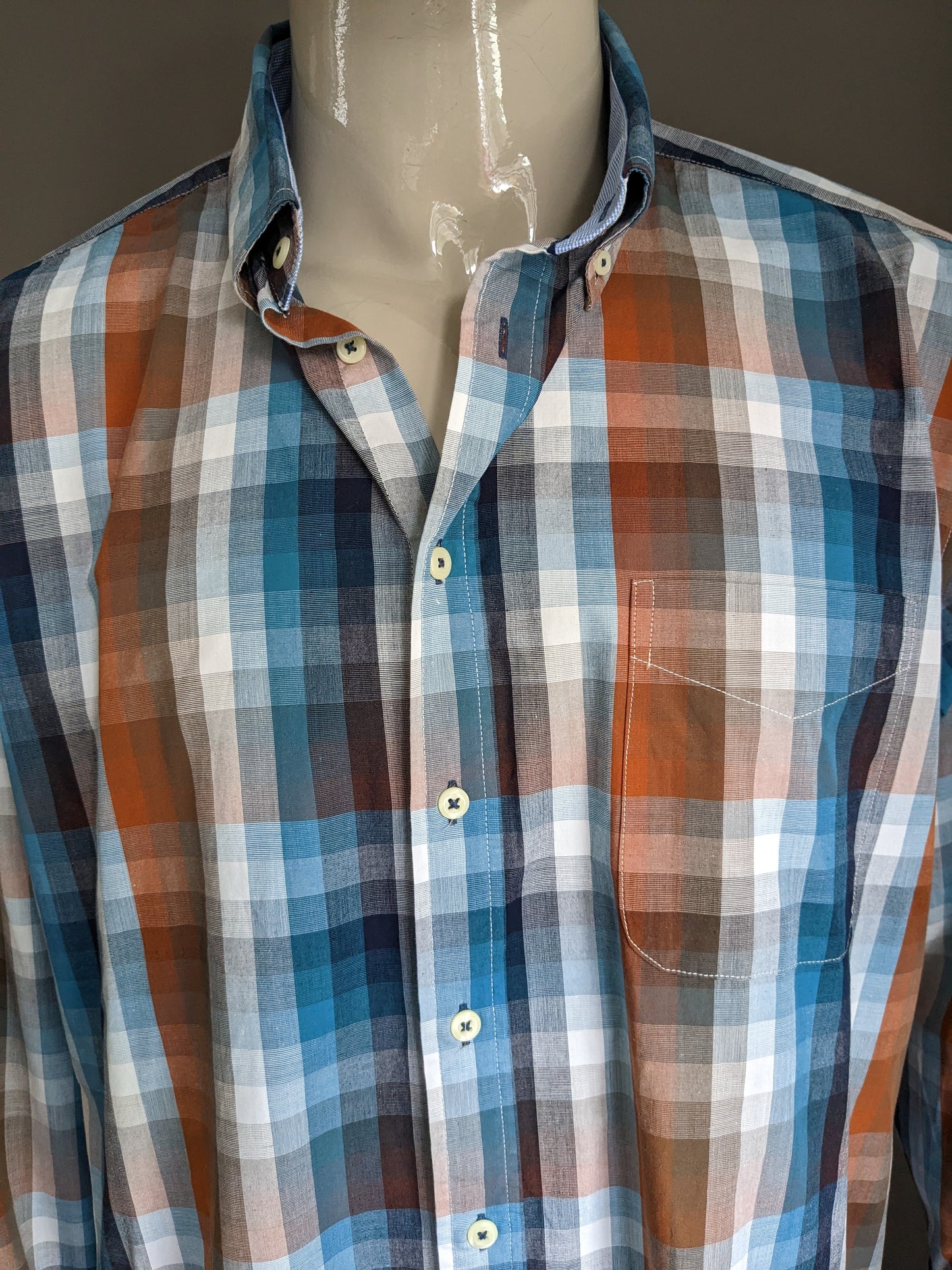 Today's man shirt. Blue brown orange blocked. Size XXL / 2XL. Regular fit.