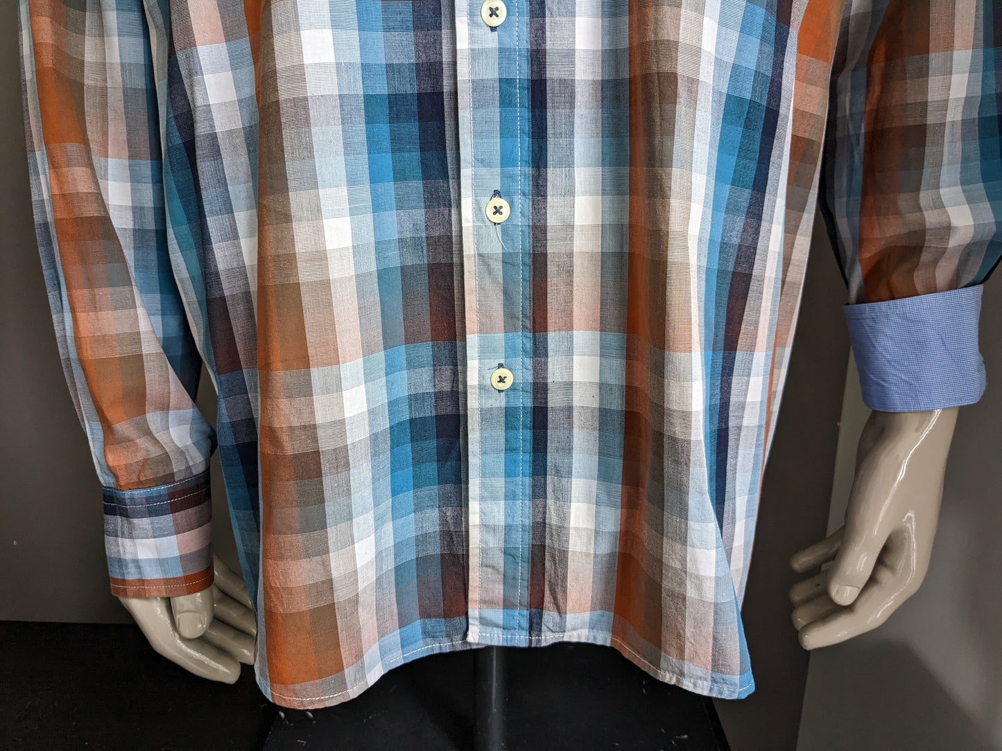 Today's man shirt. Blue brown orange blocked. Size XXL / 2XL. Regular fit.