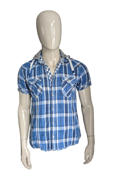 Soho shirt short sleeve with hood. Blue black and white checkered. Size M.