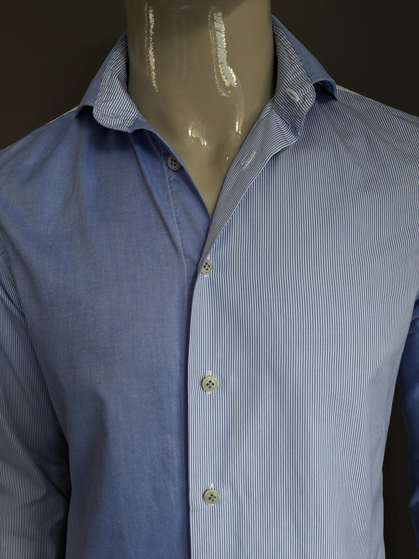 Profuomo Sky Blue Shirt. Blau weiß gefärbte / Motiv. Größe 40 / m Slim Fit.