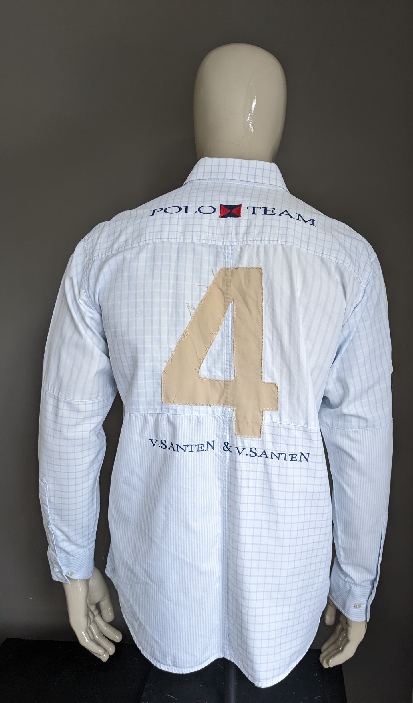 Van Santen & Van Santen overhemd. Blauw Wit gekleurd met applicaties. Maat L.