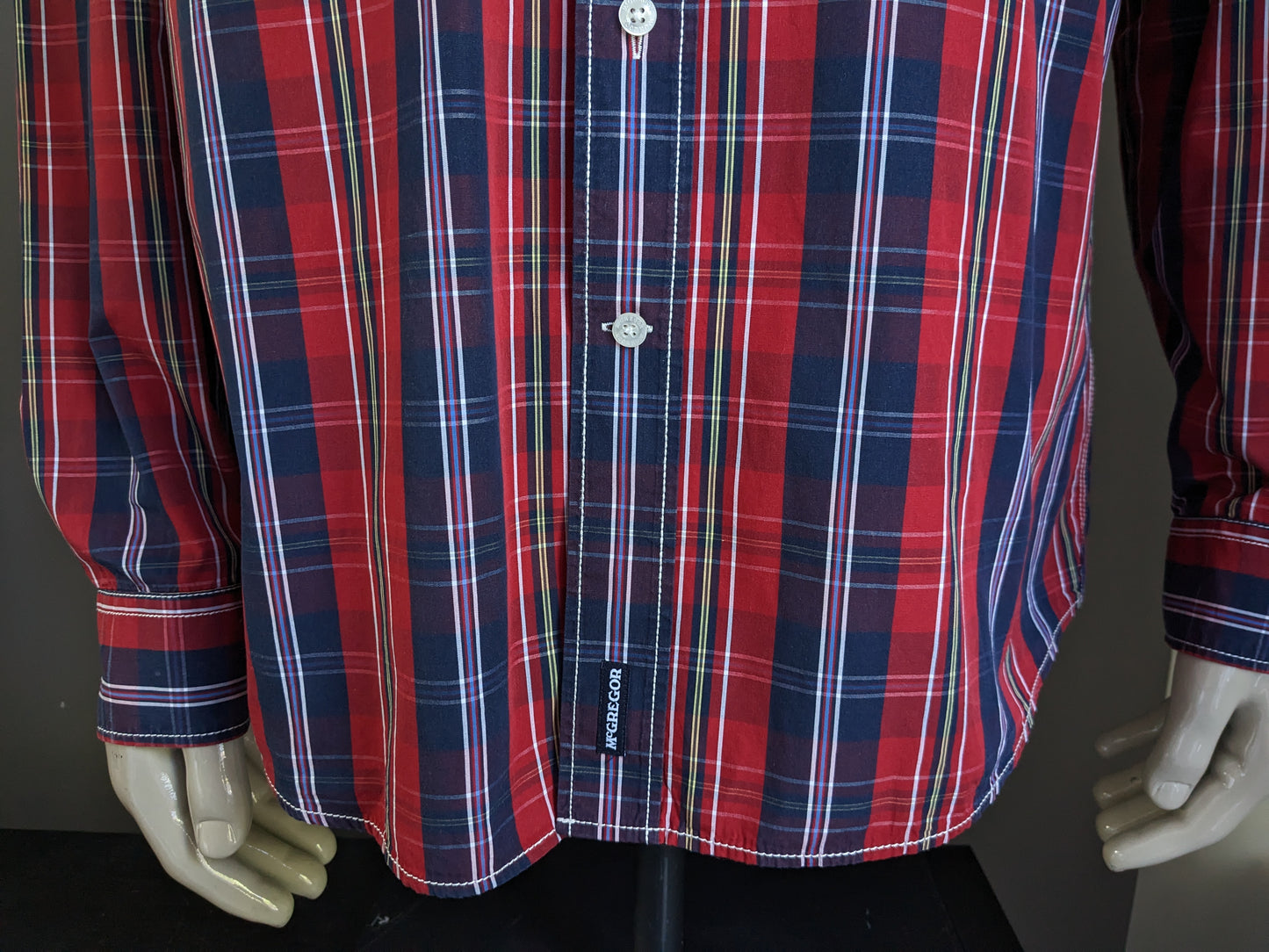 McGregor shirt. Red blue yellow checked. Size XL. Regular fit.