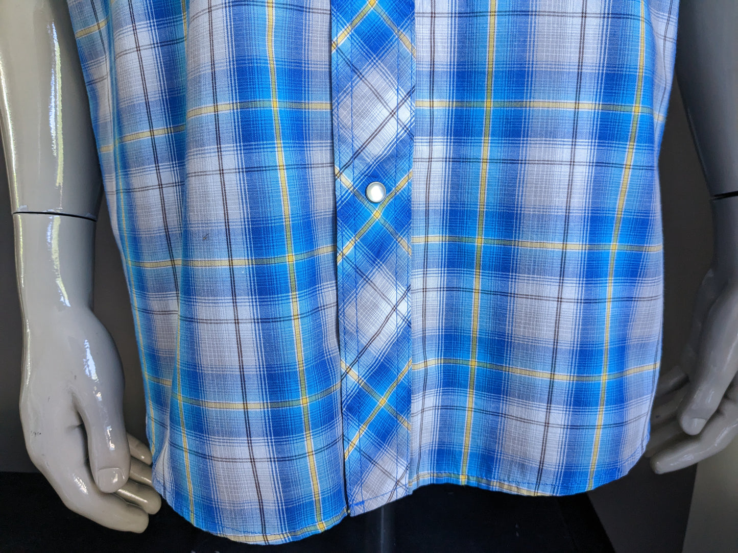 Wrangler Western Shirt Kurzärmel mit Pressebutter. Blau gelb weiße karierte. Größe xxl / 2xl.