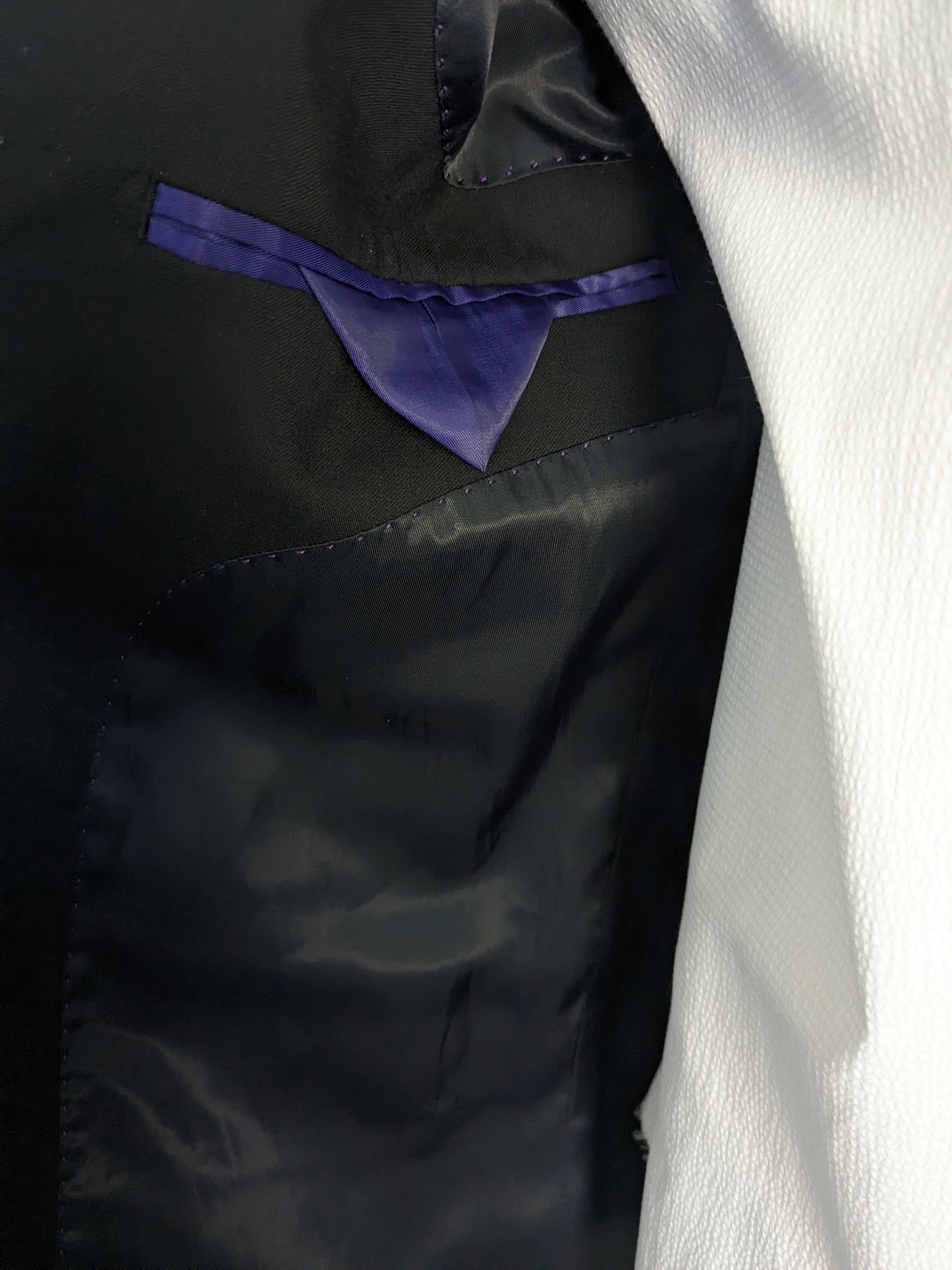 Ben Barton Woolen Jacket. Color azul oscuro. Tamaño 25 (50 / m).