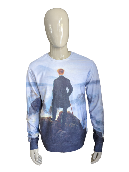 Mr Gugu and Miss Go sweater. Lila Black "Wanderer Above the Sea of ​​Fog" image. Size L.