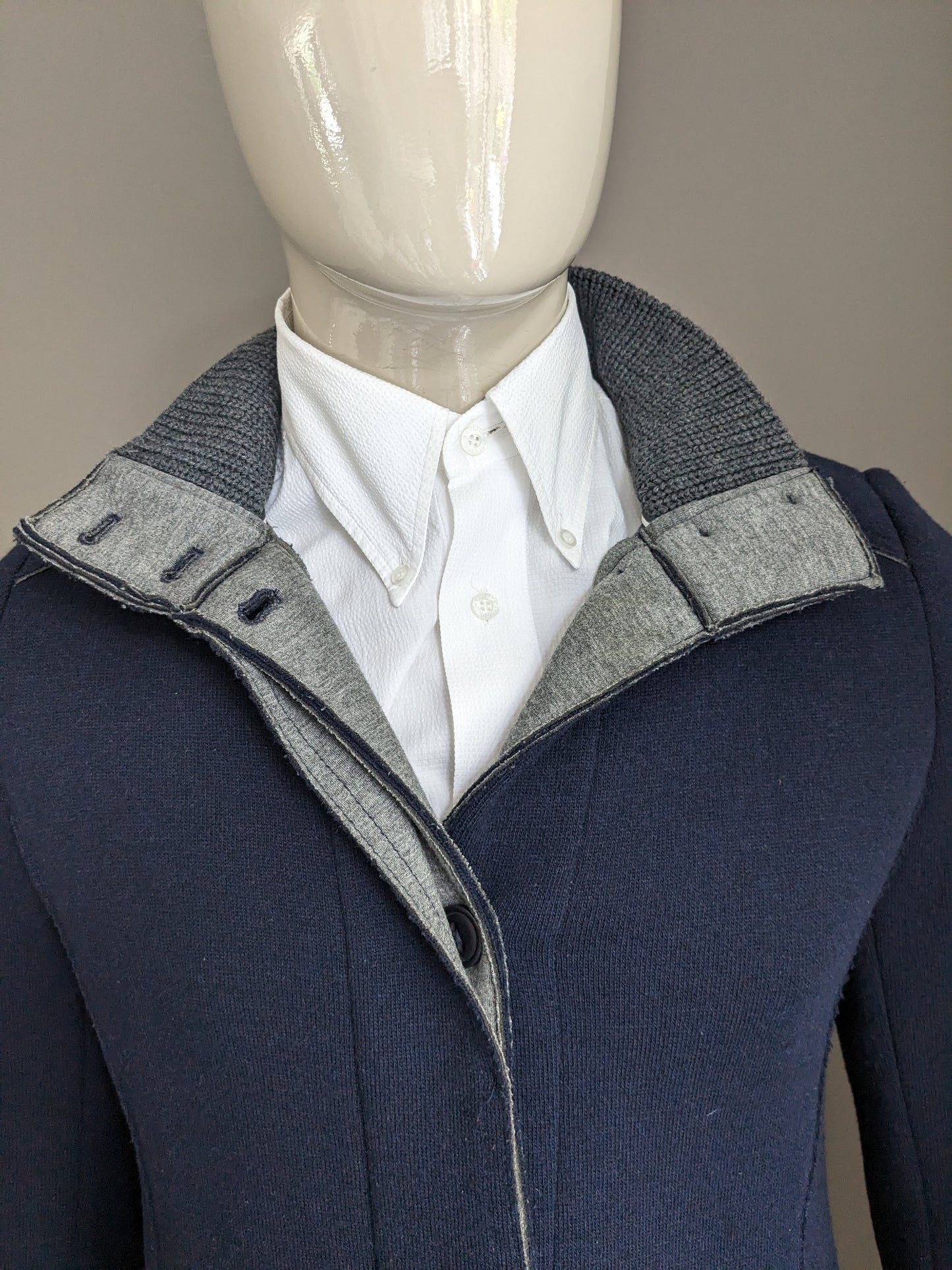 Marc O'Polo wool half -length jacket. Dark blue gray colored. Size M.