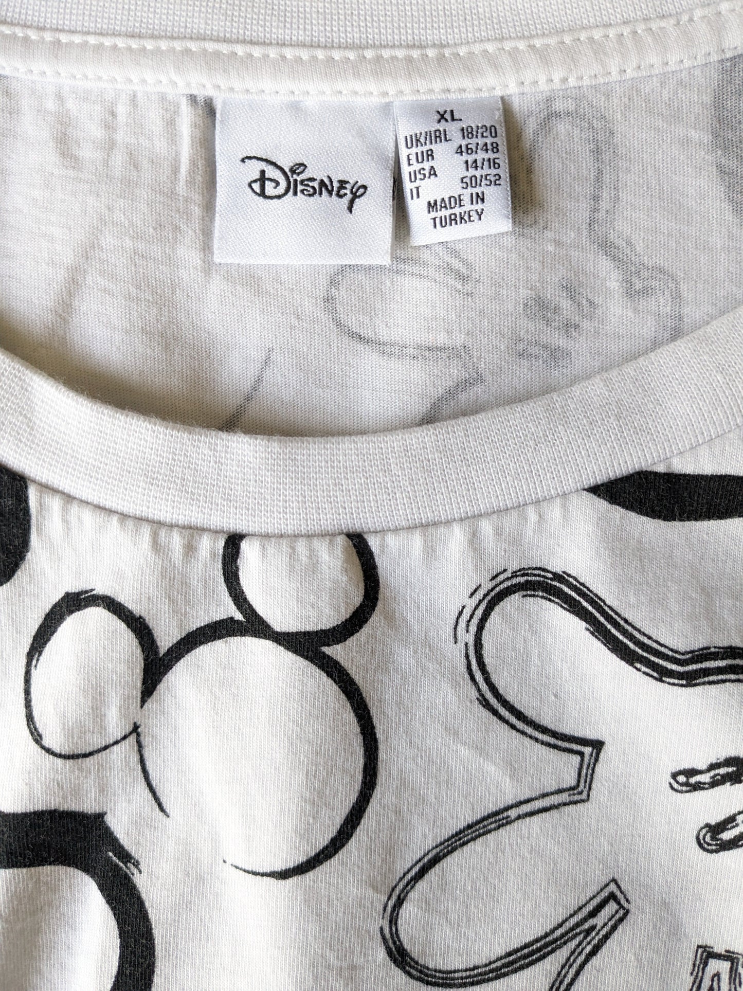 Disney oversizes shirt. Zwart Witte Mickey print. Maat XL.