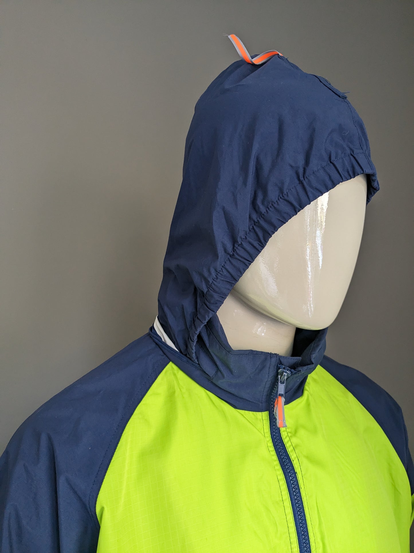 Adidas "Delfi 1000" jas / jack. Geel Blauw gekleurd. Maat XL.