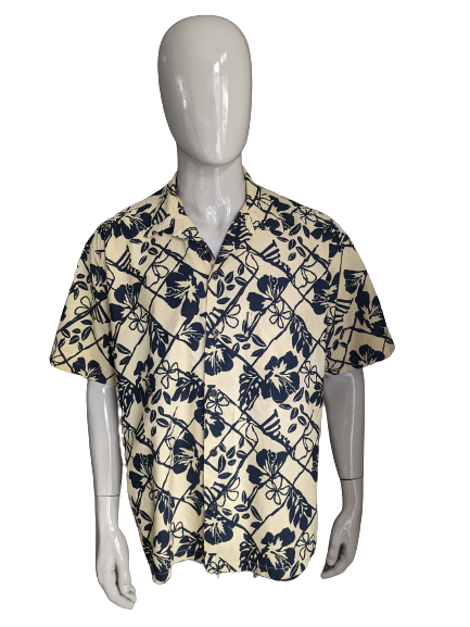 Vintage Original Max Boy Hawaii overhemd korte mouw. Beige Zwarte print. Maat 2XL / 3XL.