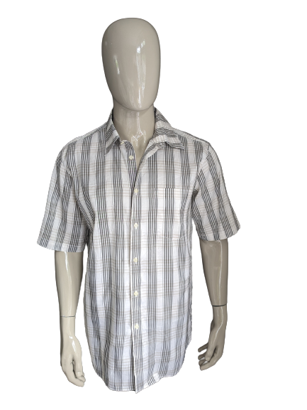 Vintage 70er Shimawatra Seidenhemd mit kurzen Ärmeln. Beige Schwarz kariert. Größe XL. Slim-Fit.