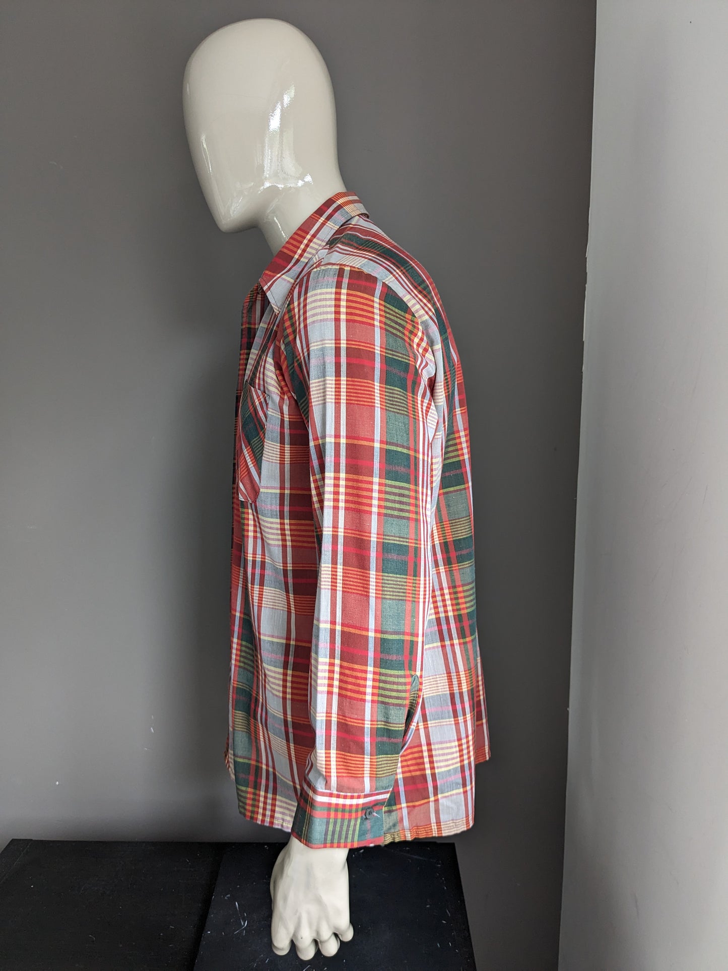 Vintage 70's shirt with point collar. Red green yellow checkered. Size XL.