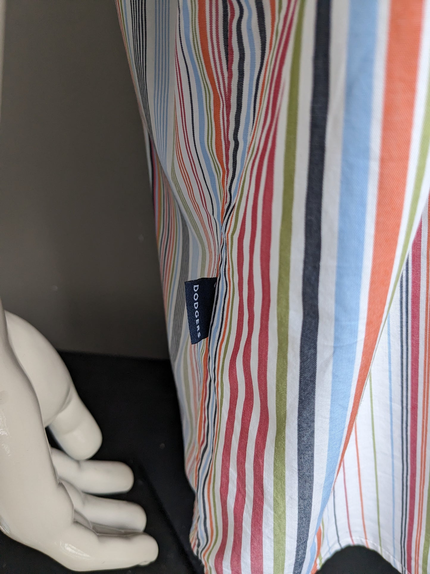 Dodgers shirt short sleeve. Colored striped motif. Size 3XL / XXXL.