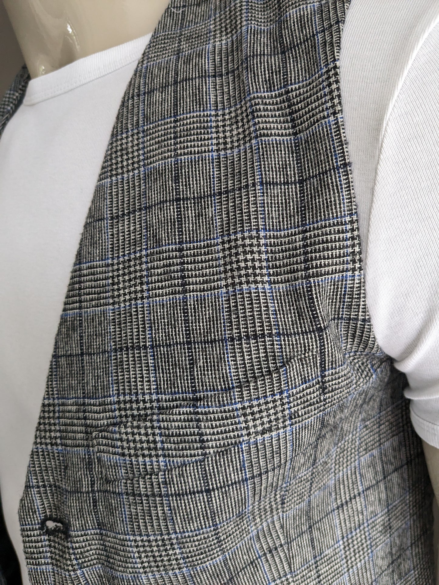 Gilet en laine PDG. Bleu noir gris vérifié. Taille S.