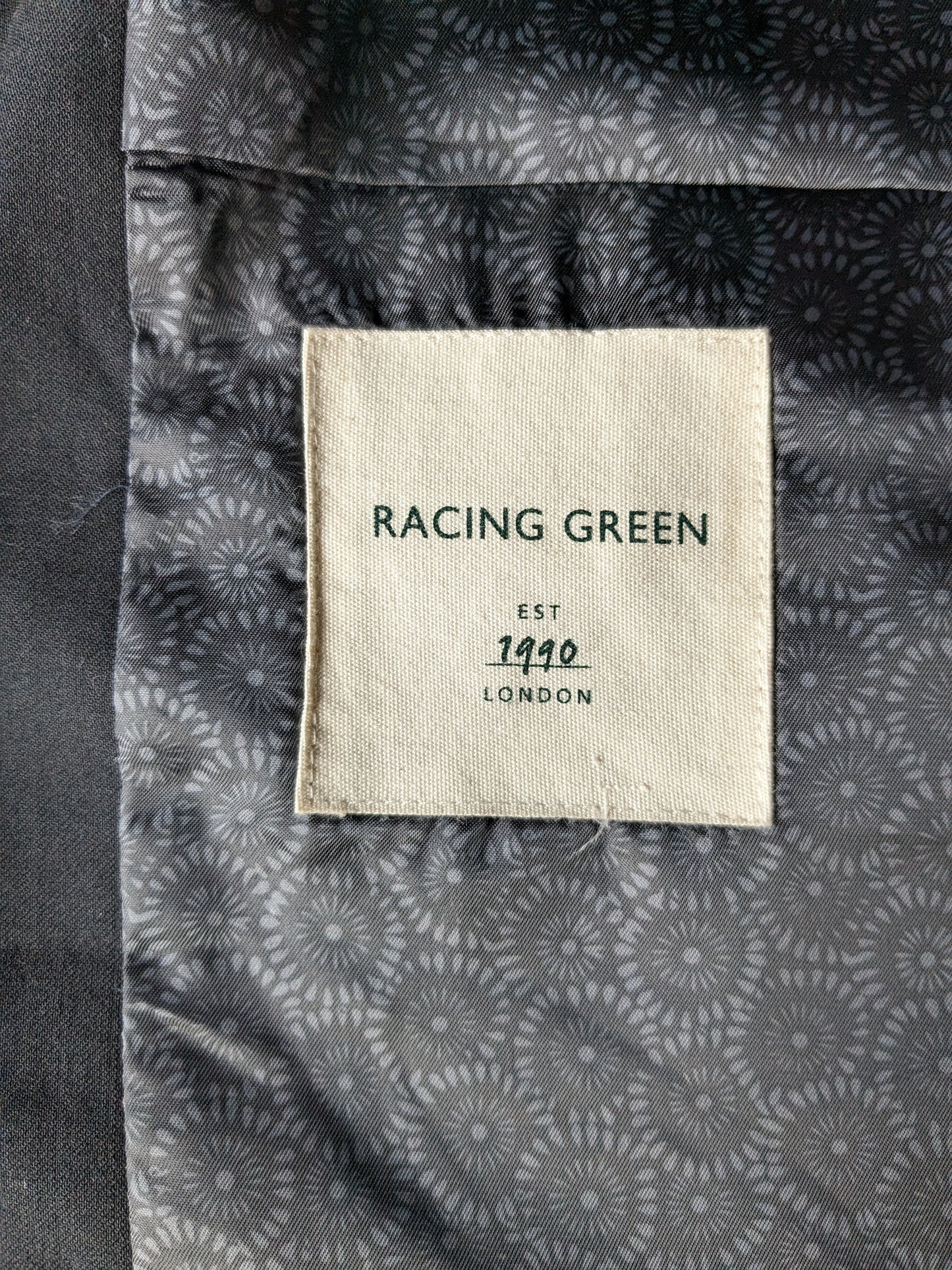 Racing Green gilet. Zwart gekleurd. Maat 64 / 3XL / XXXL.