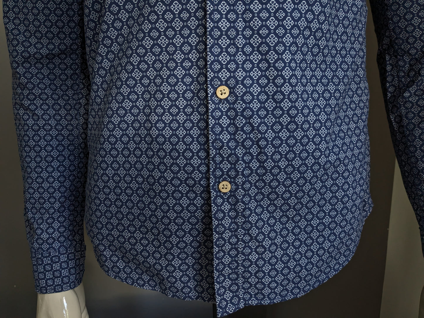 Tom Tailor Denim shirt. Blue white print. Size S.