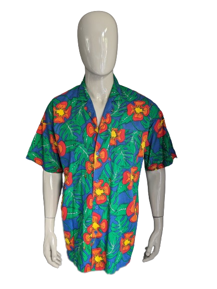 Vintage Hawaii Shirt short sleeve. Green blue red orange floral. Size XL