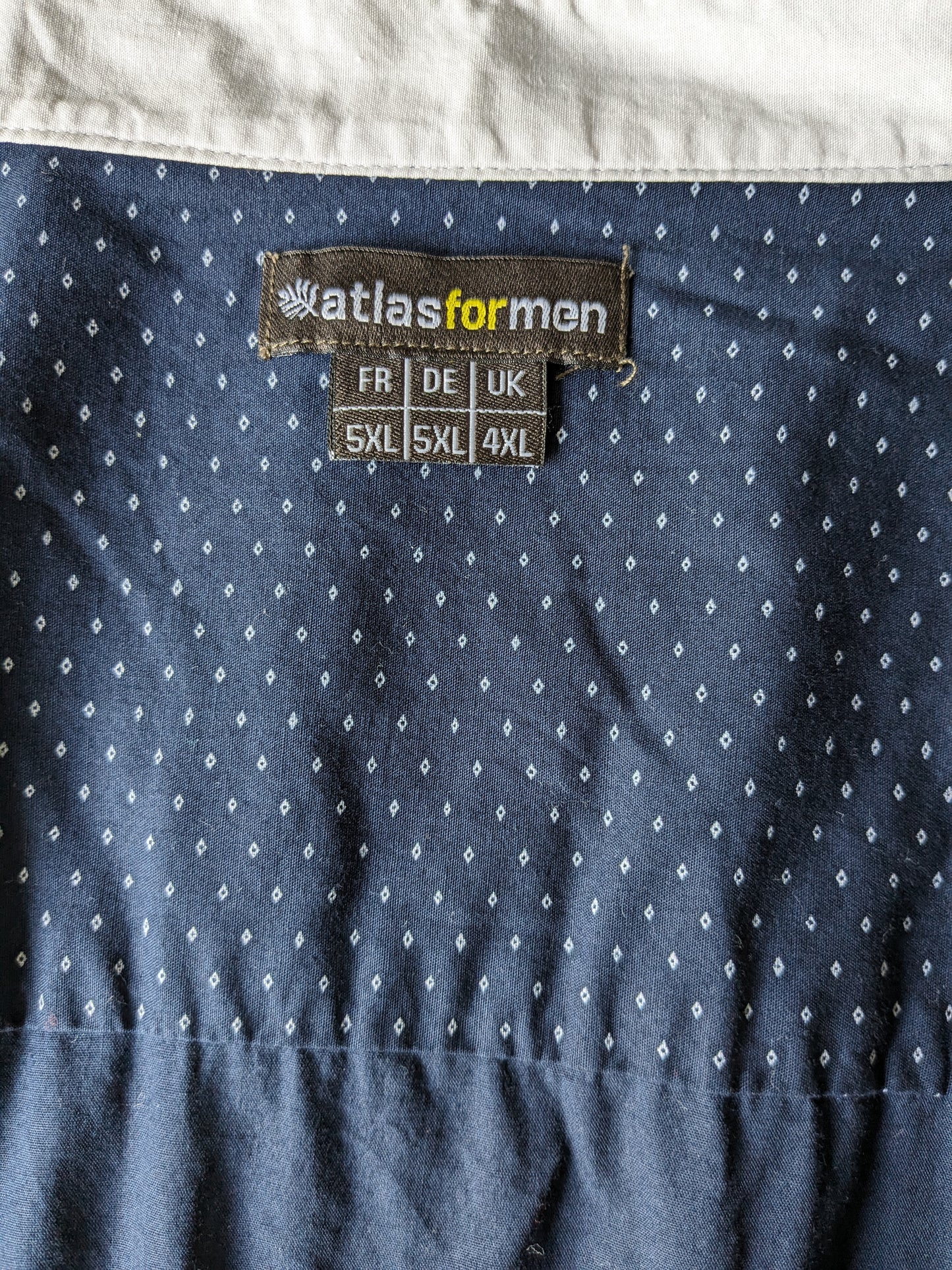 Atlas for Men overhemd met korte kraag. Blauw Witte print. Maat 5XL / XXXXXL. Comfort Fit.