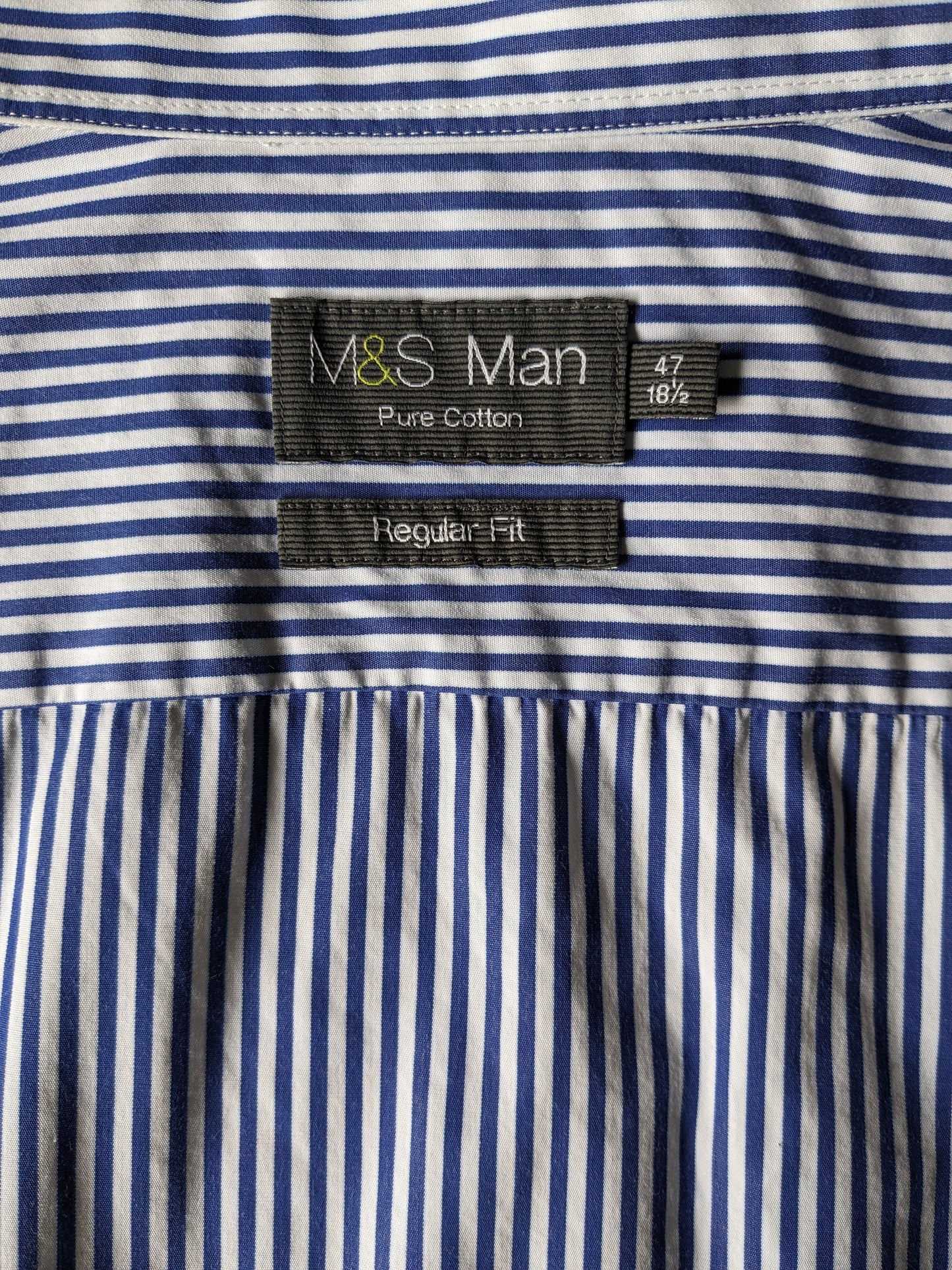 M&S overhemd. Blauw Wit gestreept. Maat 2XL / XXL. Regular Fit.