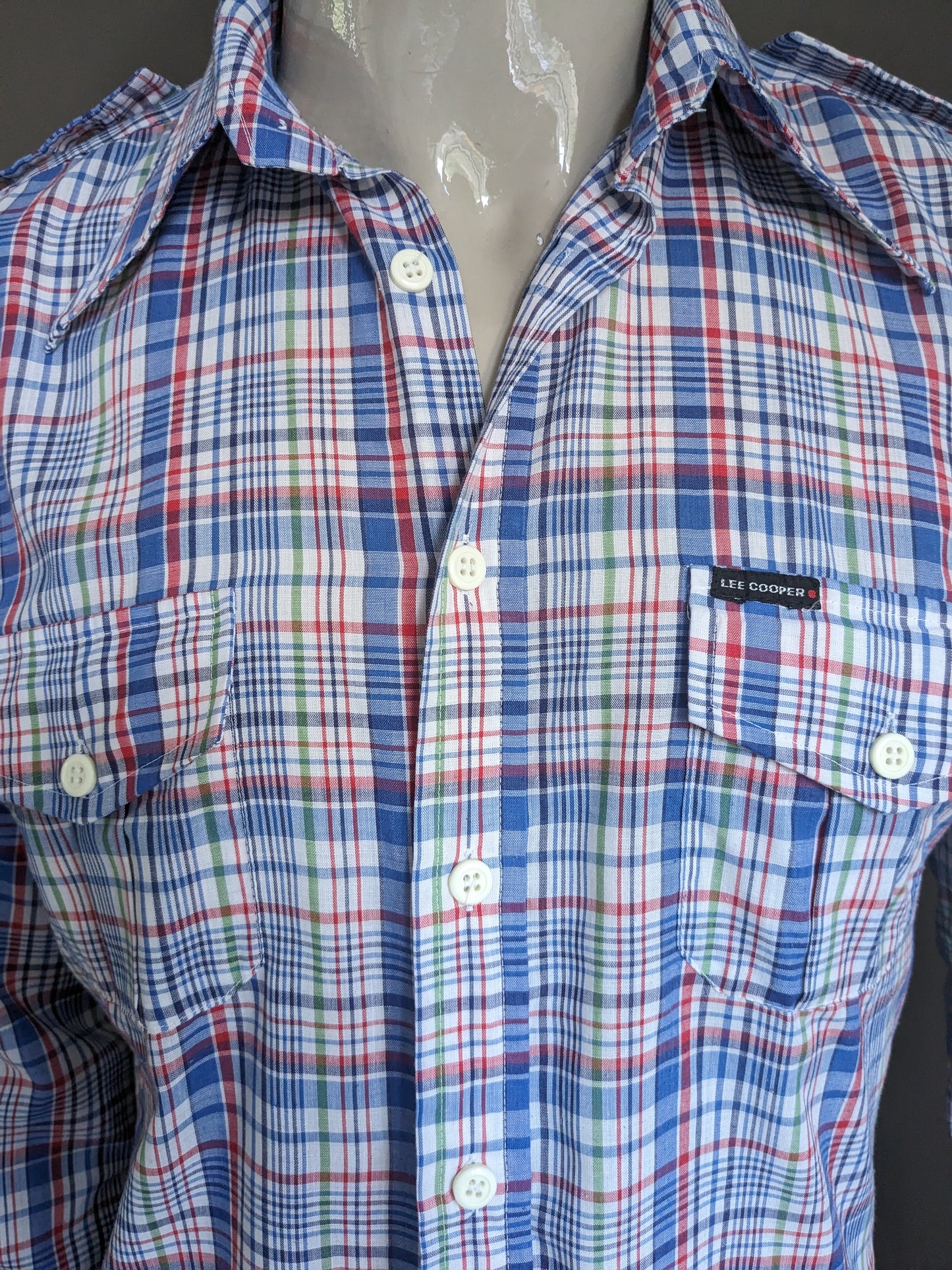 Vintage 70's Lee Cooper shirt with point collar. Blue red green checkered. Size L.