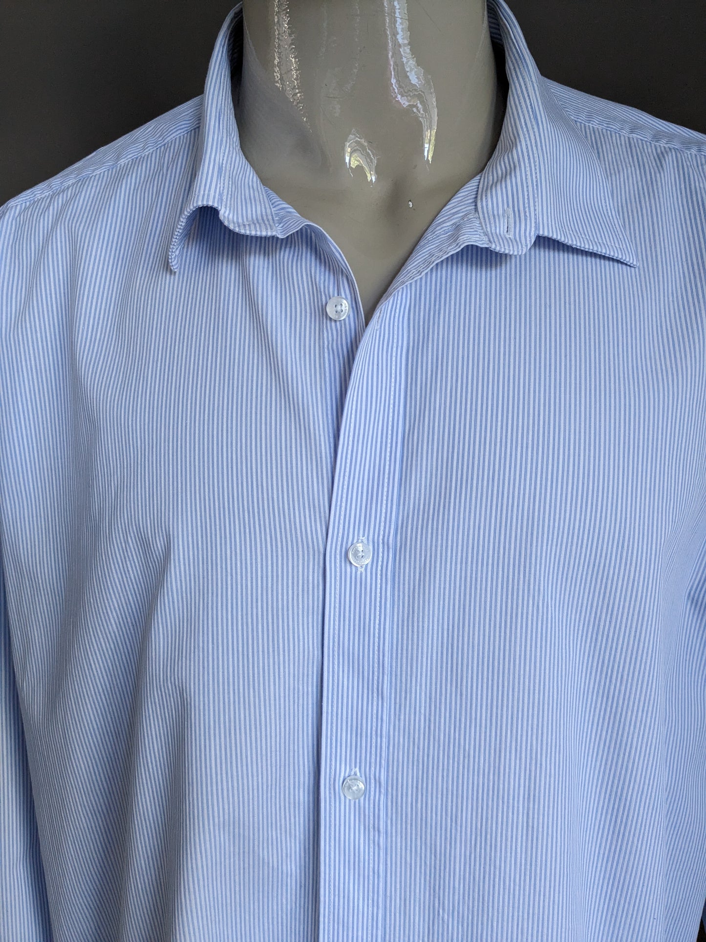 Racing Green shirt. Blue white striped. Size 48 / 2XL-XXL. Regular fit.