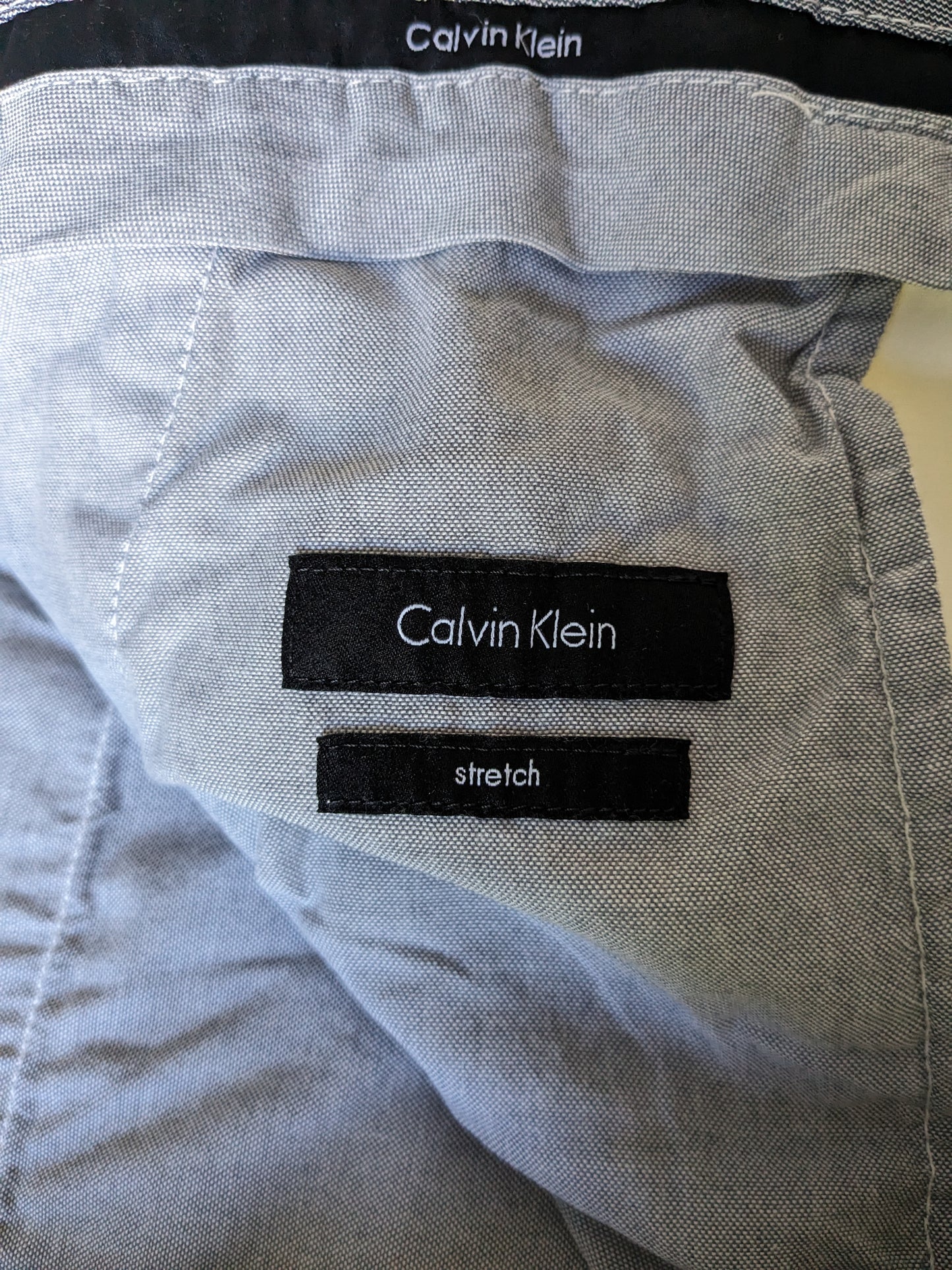 Calvin Klein Hosen / Hosen. Weiß gefärbt. Größe 58 / XL. Gerade Passform. Strecken.