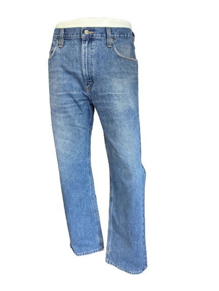 Carhartt-Jeans. Blau gefärbt. Größe B40 - L30. Traditionelle Passform.