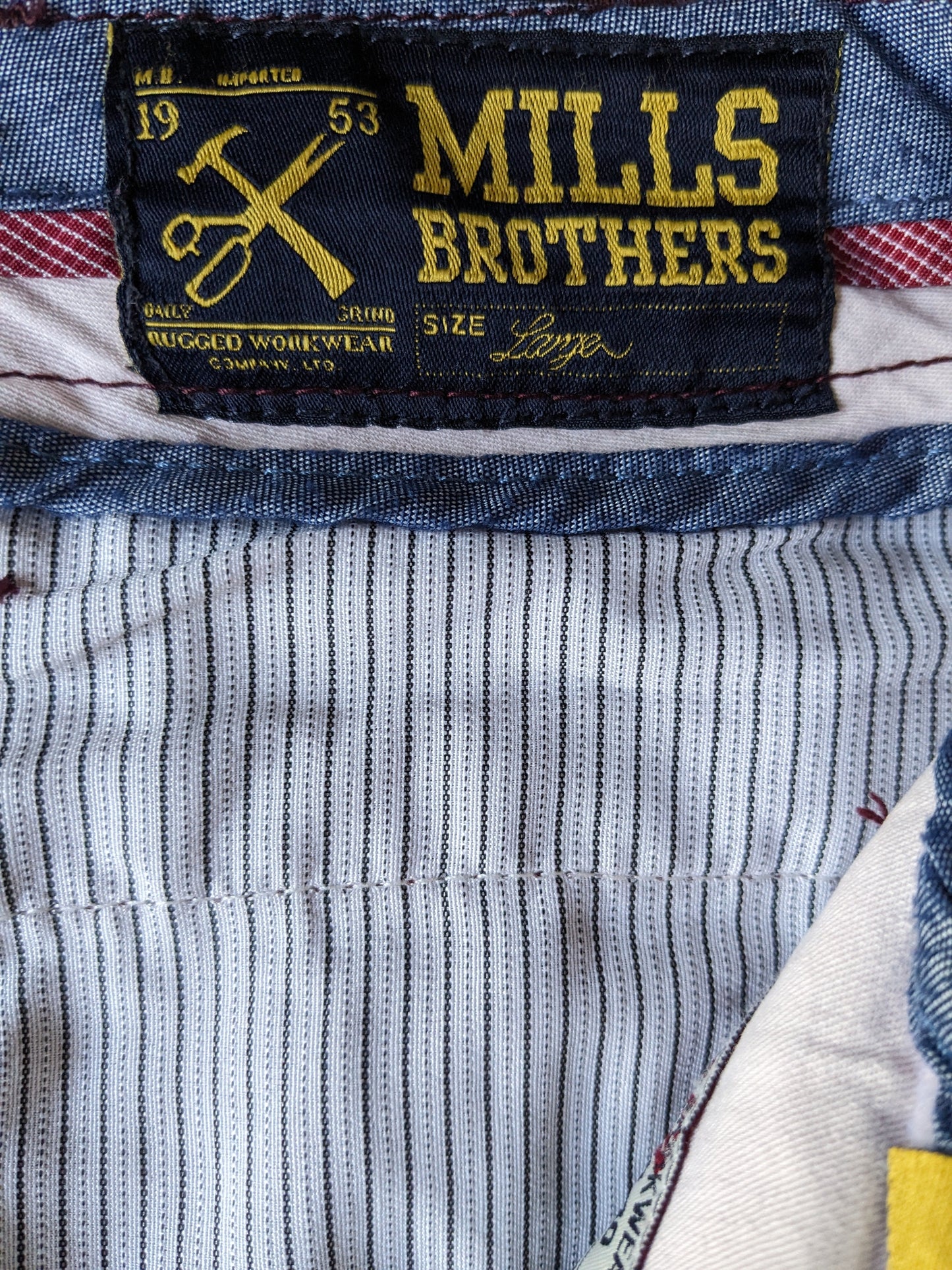 Mills Brothers broek met Bretels accessoires. Bordeaux gekleurd. Maat L.