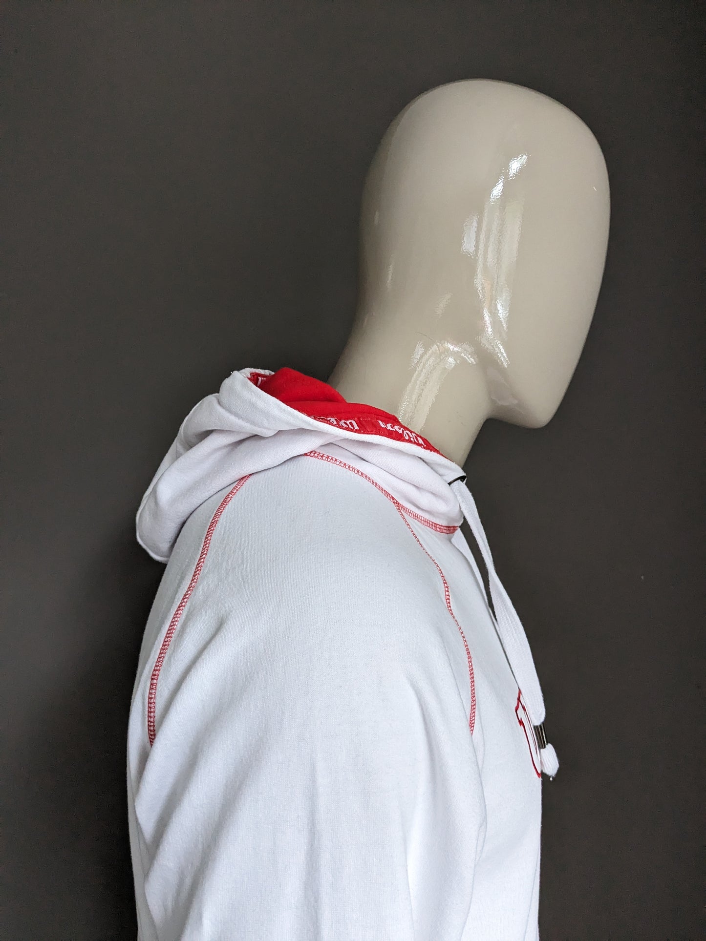 Wilson Hoodie. White Red colored. Size M.