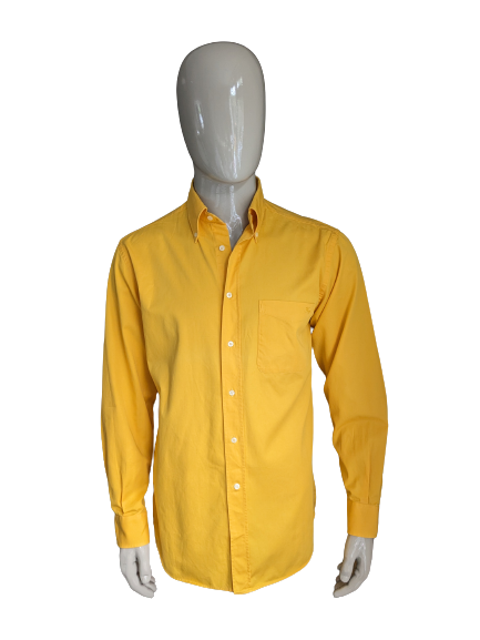 Vintage Fay overhemd. Donker Geel gekleurd. Maat M.