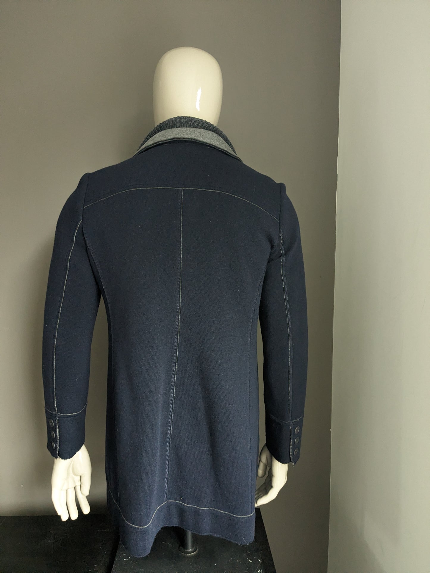 Marc O'Polo Half -length wools between jacket with buttons. Dark blue colored. Size 50 / M.