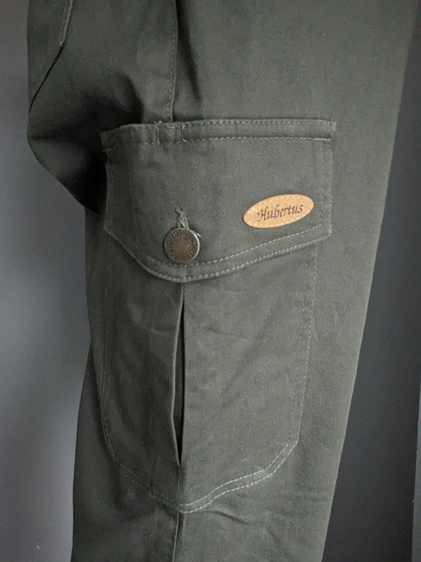 Hubertus Hunting broek met zak zijkant. Donker Groen gekleurd. Maat 29 (58 / XL-2XL)