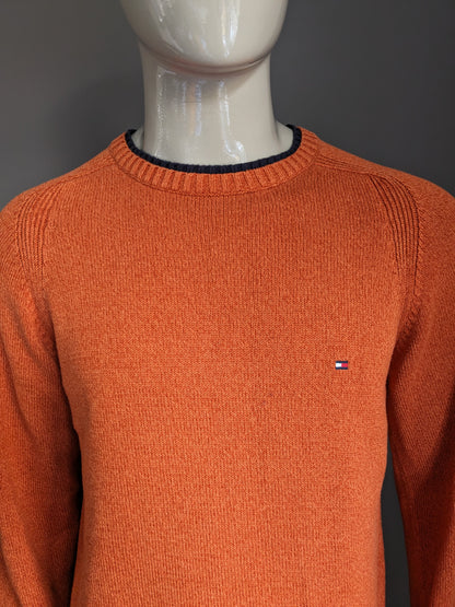 Pull Tommy Hilfiger. Orange mélangée. Taille M.