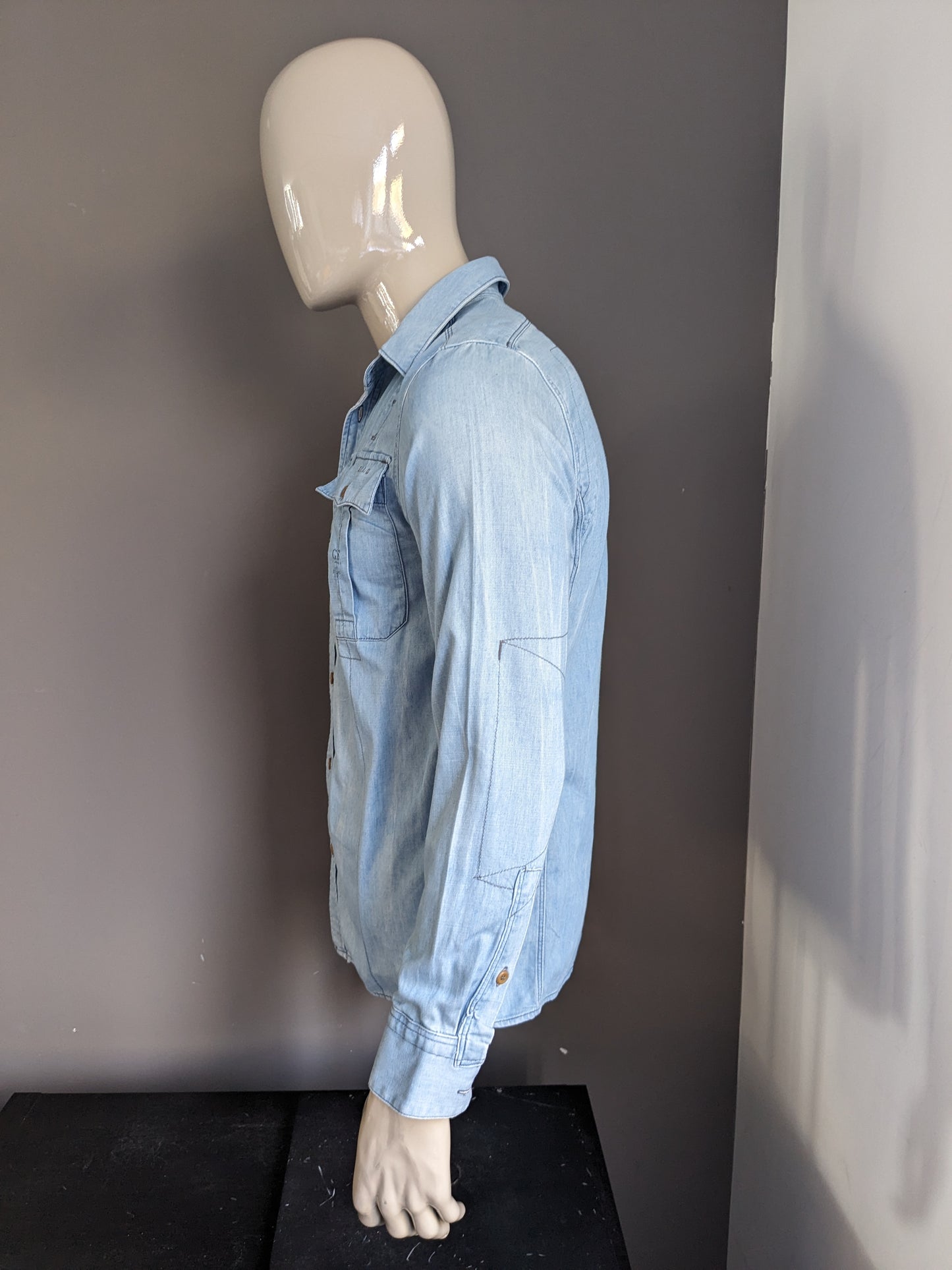Chemise G-Star Raw Jeans. Couleur bleu clair. Taille S.