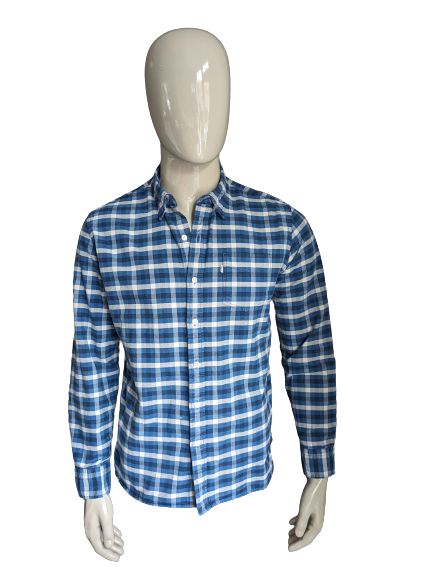 Levi's flannel shirt. Blue white checkered. Size L.
