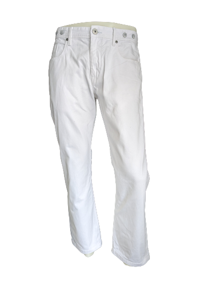 Blue Ridge Jeans. White colored with Bretel applications. W34 - L28. Type '' Storm 'Regular Fit