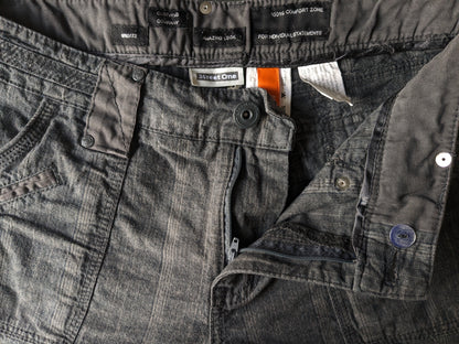 Street One Cargohose. Gray überprüfte. W30 - L30