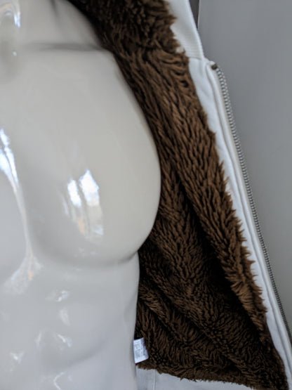 Dick gefütterter, warmer Cardigan von Brunotti mit Kapuze. Weiß. Größe S.