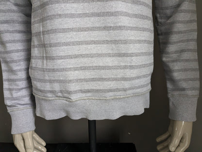 Fat Face Pullover mit Knöpfen. Grau gestreift. Größe L.