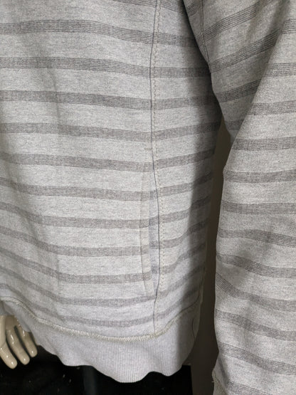 Fat Face Pullover mit Knöpfen. Grau gestreift. Größe L.