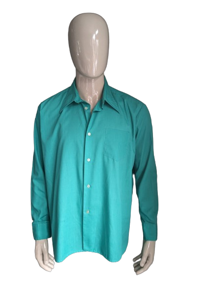 Vintage Juwel 70's overhemd met puntkraag. Groen gekleurd. Maat 2XL / XXL.