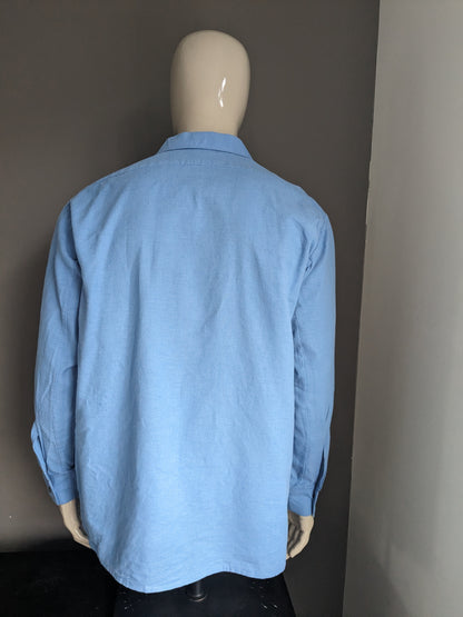 Vintage-Hemd aus den 70ern mit spitzem Kragen. Blau gefärbt. Größe 2XL / XXL.