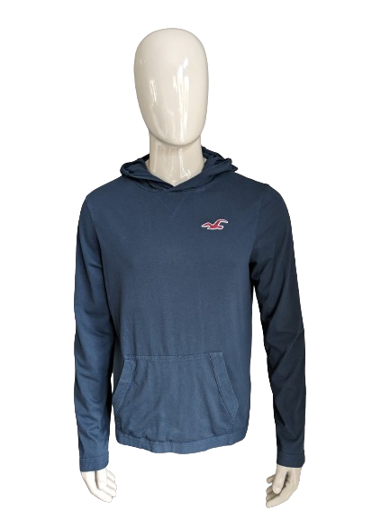 Hollister thin hoodie. Dark blue colored. Size L.