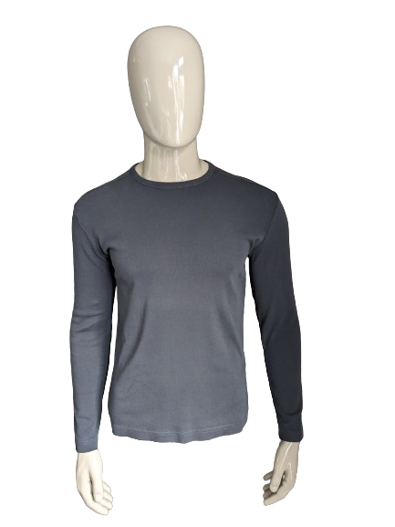 Tom Tailor Basic manches longues. De couleur gris foncé. Taille L.
