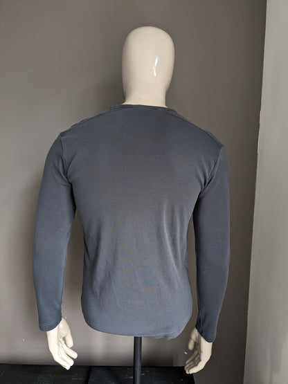Tom Tailor Basic manches longues. De couleur gris foncé. Taille L.