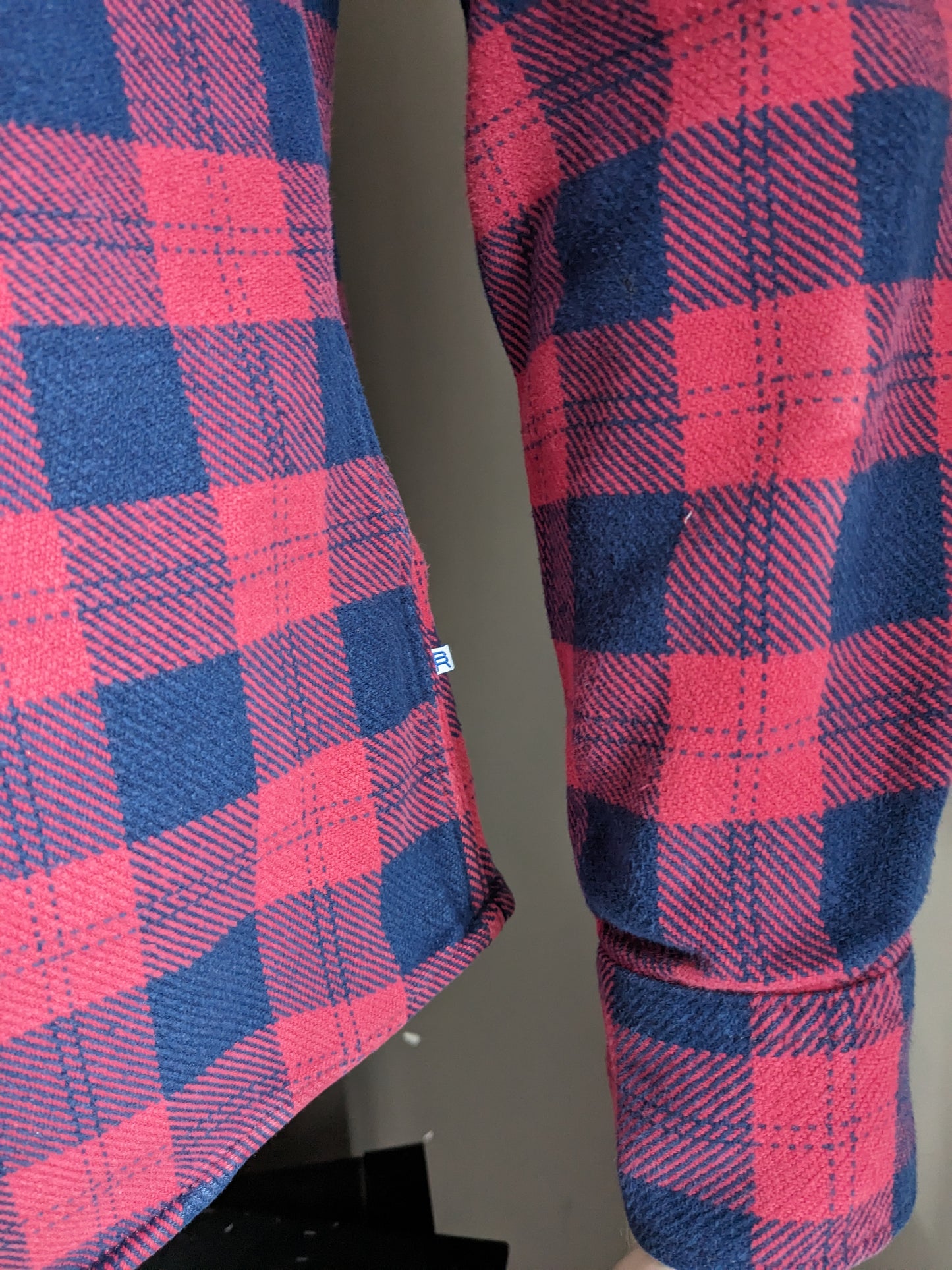 Chemise en flanelle Blue Ridge. Tissu plus épais. Bleu Rose vérifié. Taille L.